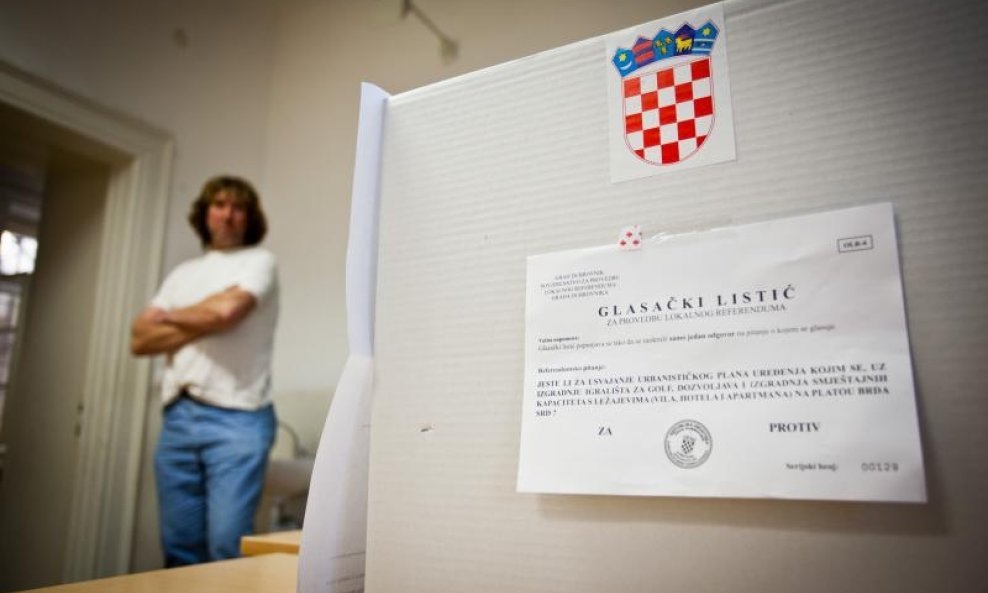 referendum glasačka kutija dubrovnik