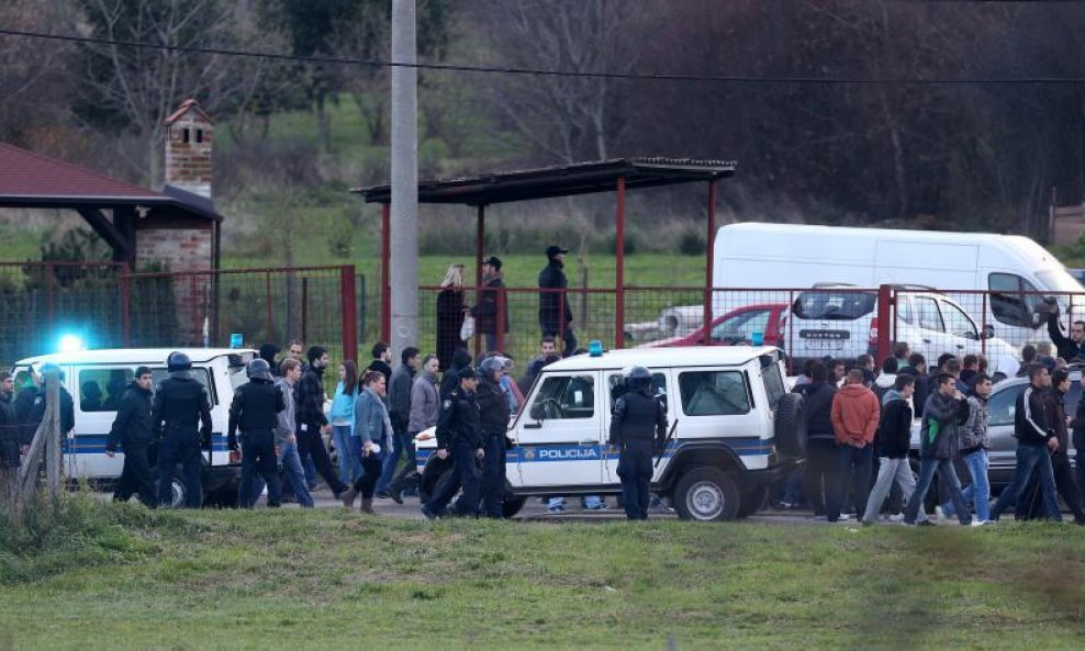 Torcida policija navijači Zelina