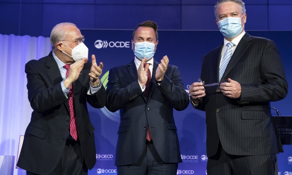 Angel Gurria, Xavier Bettel i Mathias Cormann, bivši australski ministar financija, koji je u lipnju 2021. preuzeo od Gurrie dužnost glavnog tajnika OECD-a