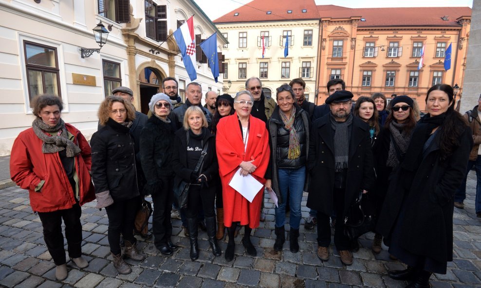 Kulturnjaci 2016. tvrde: Promjena naziva Trga maršala Tita jedna od sramotnijih političkih trgovina