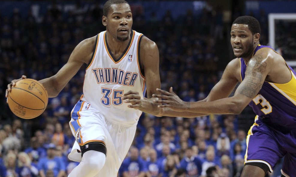 Kevin Durant i Devin Ebanks