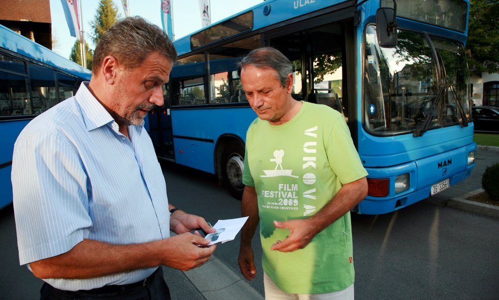 bandić željko sabo vukovar donacija autobusa