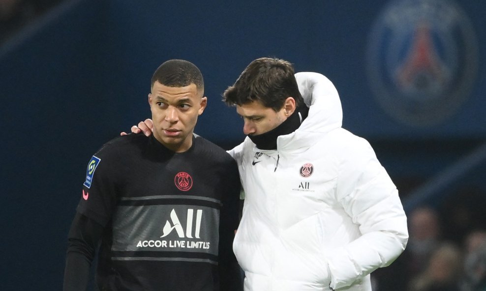 Kylian Mbappe i trener PSG-a Mauricio Pochettino