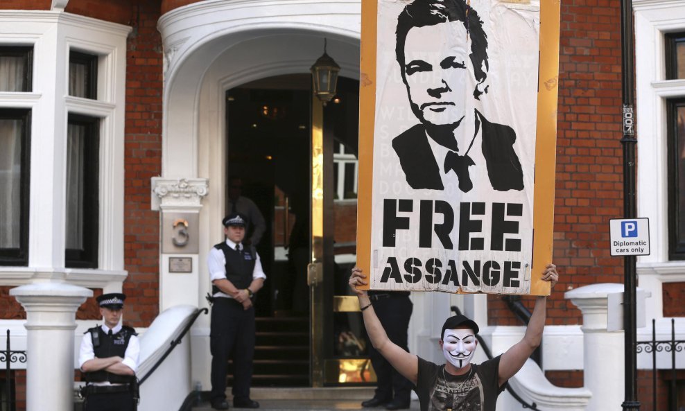 assange