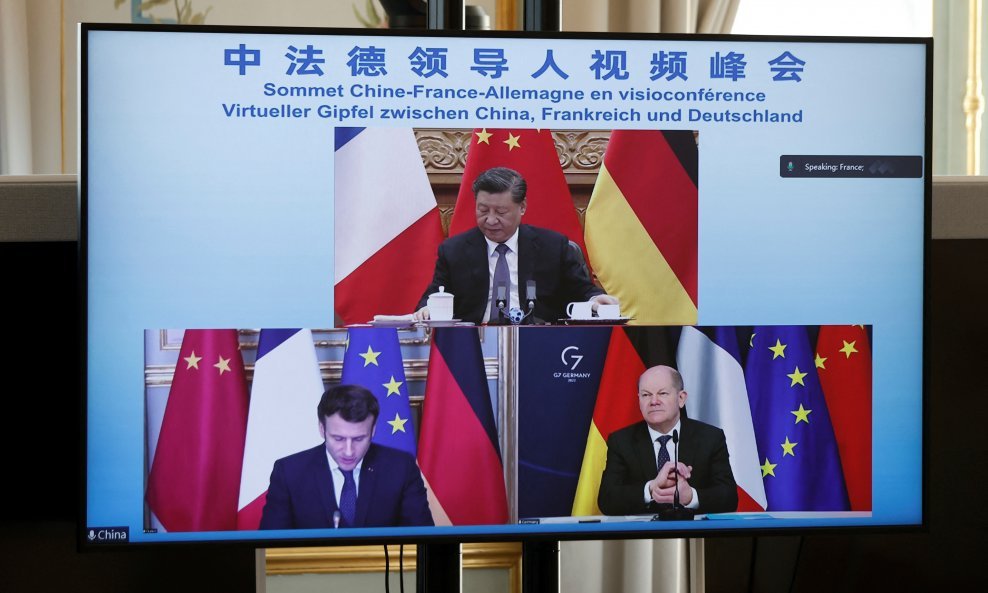 Xi Jinping u razgovoru s Macronom i Scholzom
