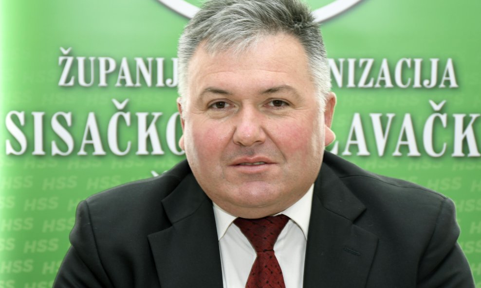 Željko Lenart