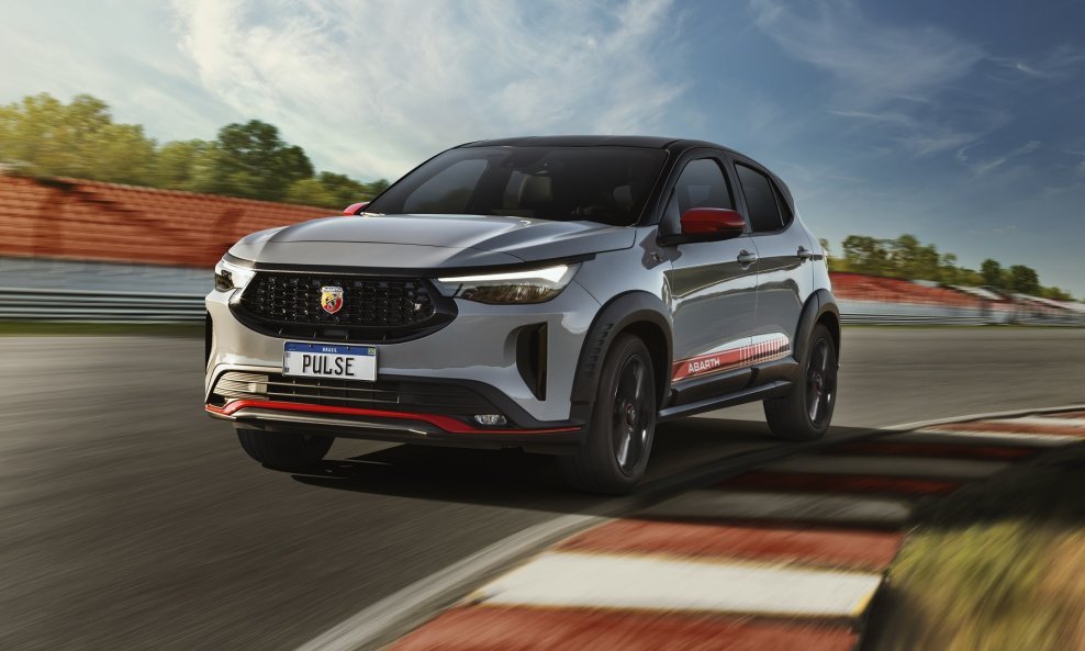 Abarth Pulse; prvi SUV s amblemom škorpiona