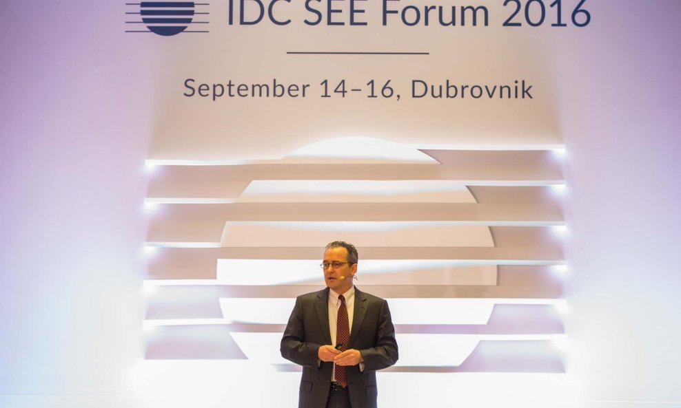 Zoltan Komaromi IDC SEE Forum 2016