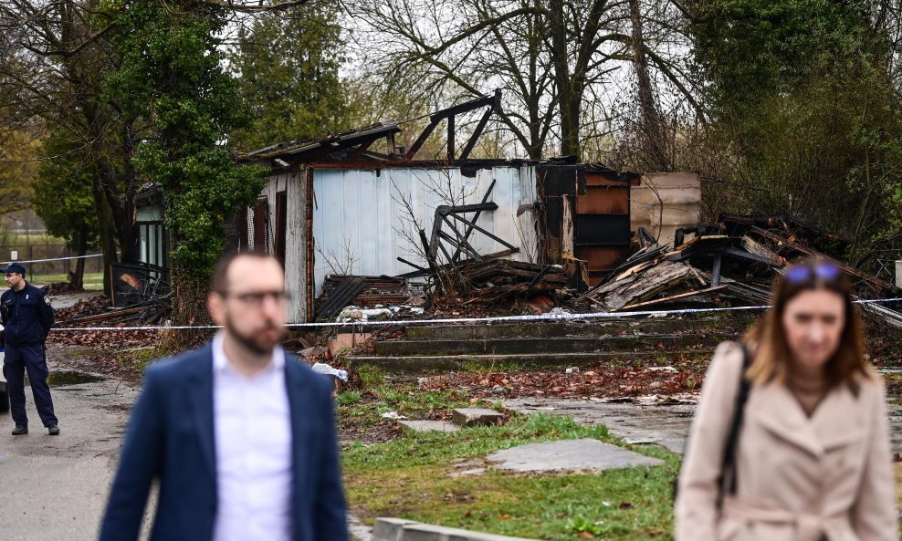 Požarište u Velikoj Kosnici obišao gradonačelnik Tomislav Tomašević