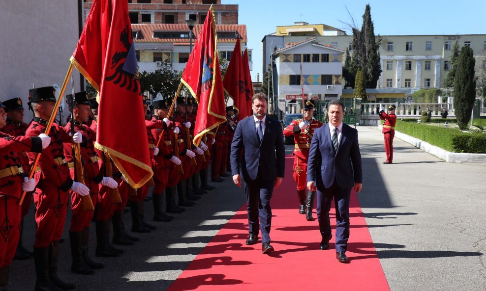 Ministar obrane Mario Banožić u službenom posjetu Albaniji