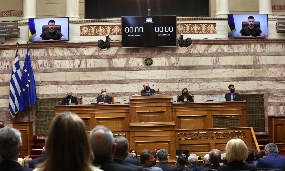 Volodimir Zelenski pred grčkim parlamentom