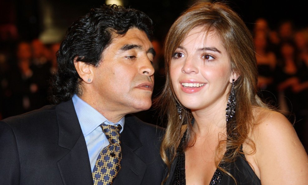 Diego Armando Maradona sa kćeri Dalmom