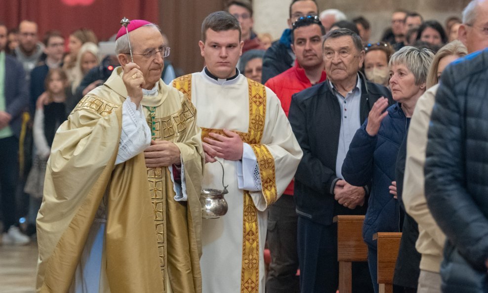 Zadarski nadbiskup mons. Želimir Puljić