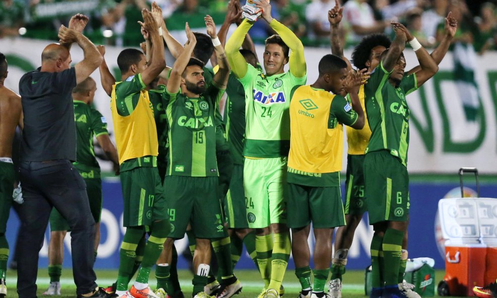 Chapecoense igrači slave pobjedu nad San Lorenzom, 23. studenog