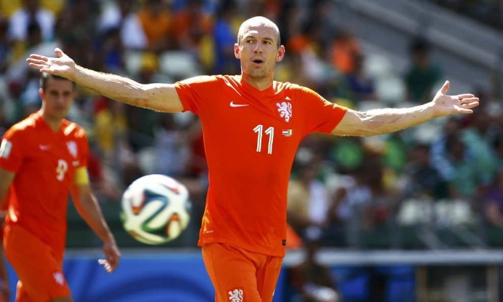 Arjen Robben protiv Meksika