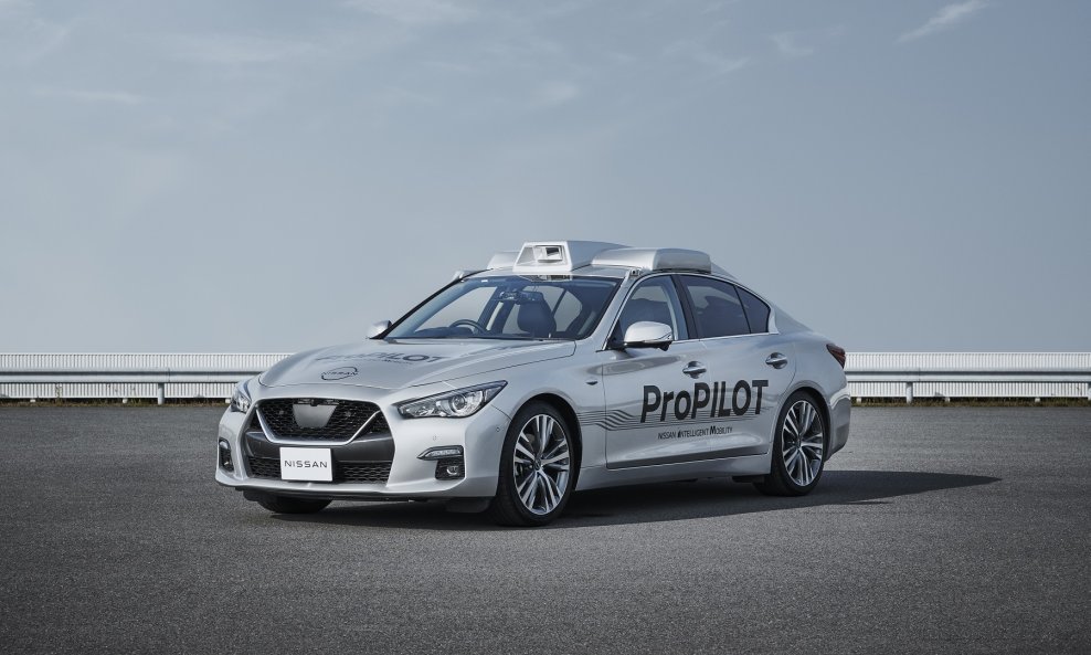 Nissanova tehnologija pomoći vozaču: ProPILOT Concept Zero testno vozilo