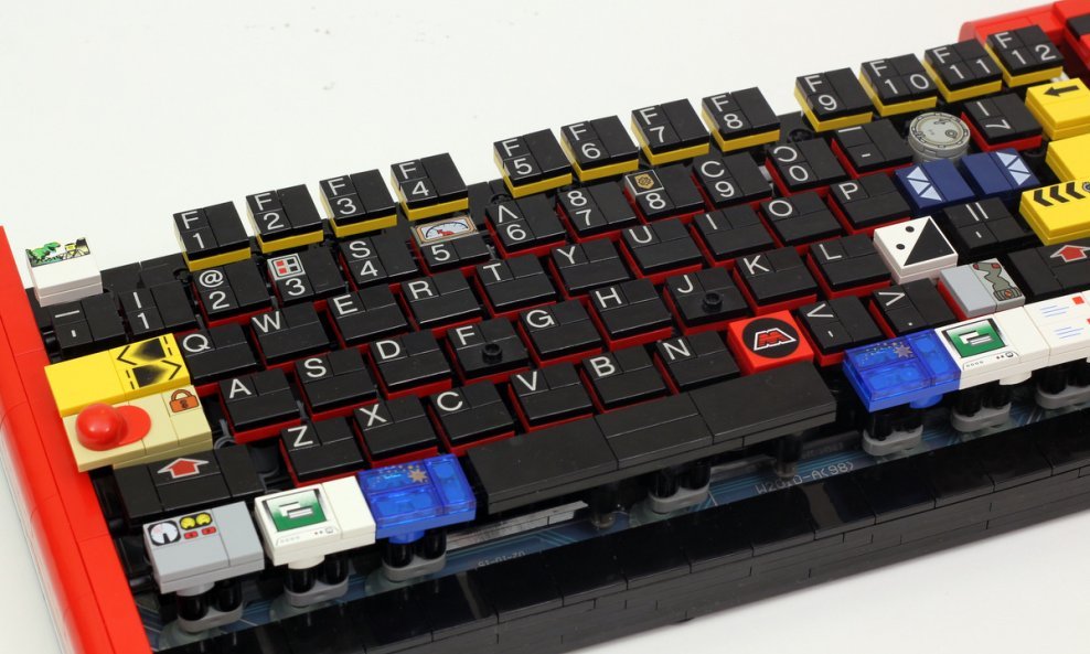 keyboardCloseup1