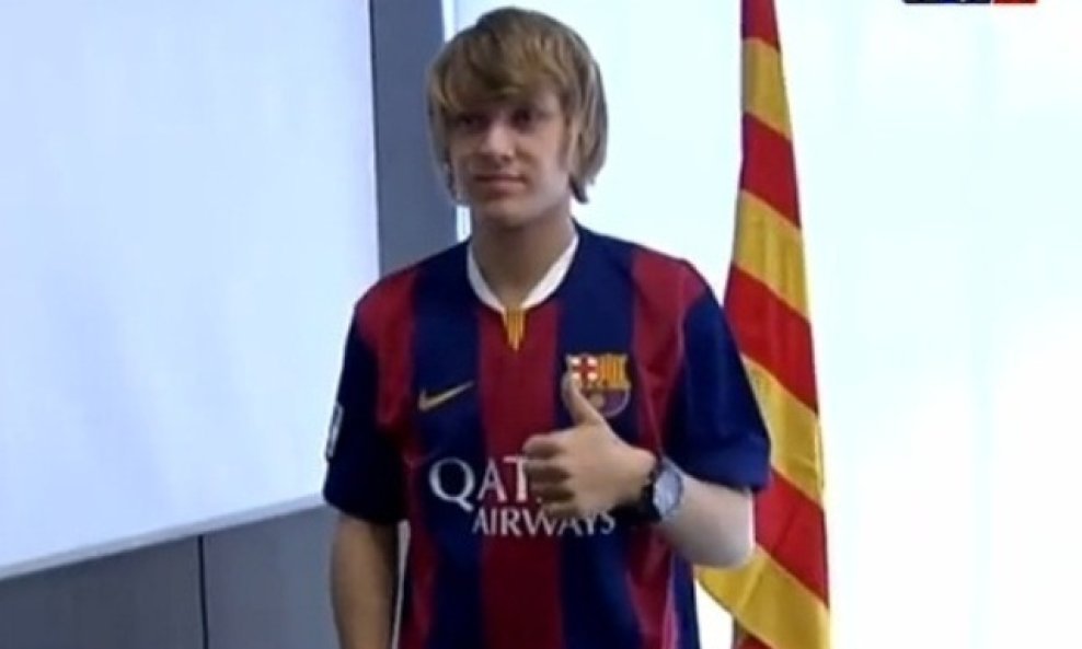 Alen Halilović u dresu Barce