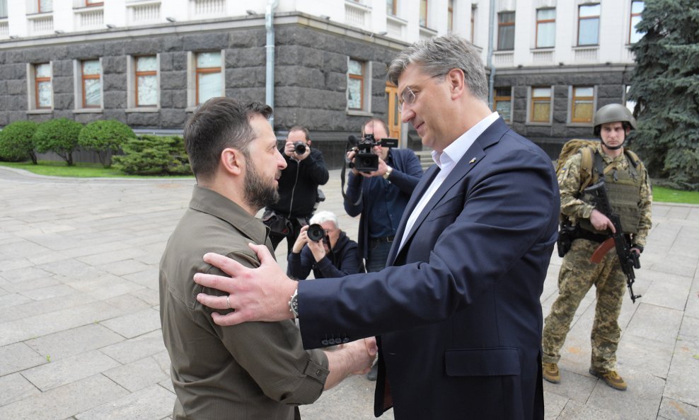 Volodimir Zelenski i Andrej Plenković u Kijevu