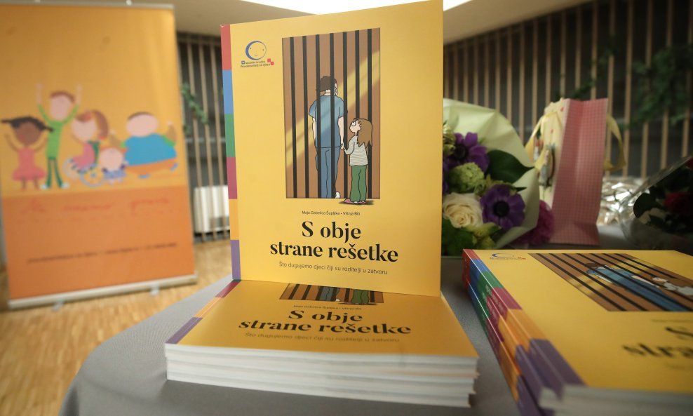 Publikacija S obje strane rešetke - Što dugujemo djeci čiji su roditelji u zatvoru