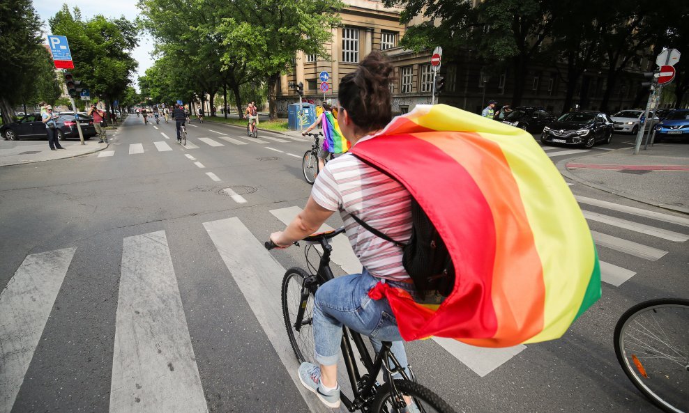 Povorka ponosa na biciklima