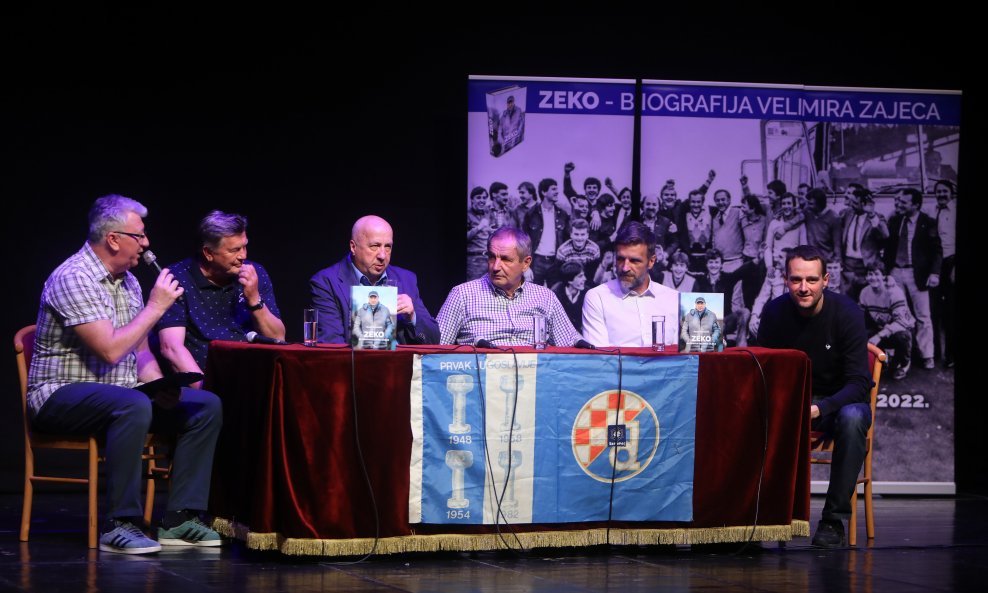 Slijeva, nakon voditelja programa, Stjepan Deverić, Velimir Zajec, Rajko Janjanin, Igor Bišćan, Sanjin Španović