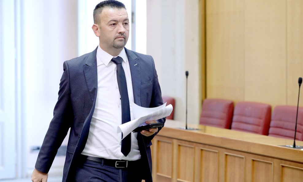 Marijan Pavliček, predsjednik stranke Hrvatskih suverenista