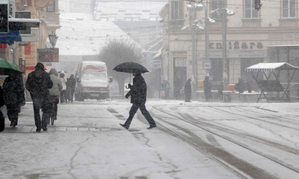 Snijeg Osijek