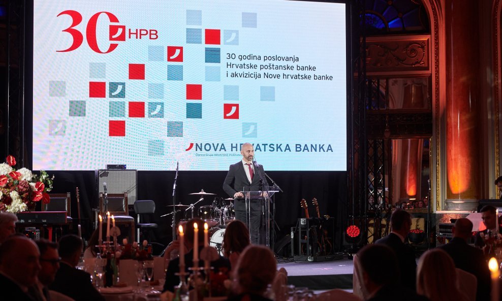 Marko Badurina, predsjednik Uprave HPB-a na svečanoj proslavi povodom 30 godina Banke