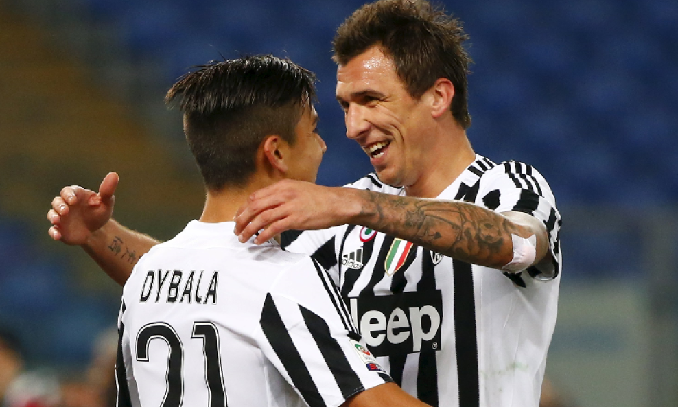 Paulo Dybala i Mario Mandžukić