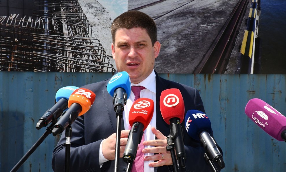 Oleg Butković u Slavonskom Brodu