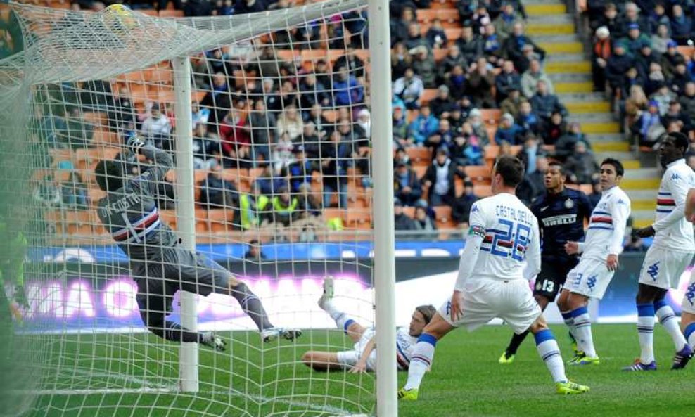 Guarin zabija Sampdoriji