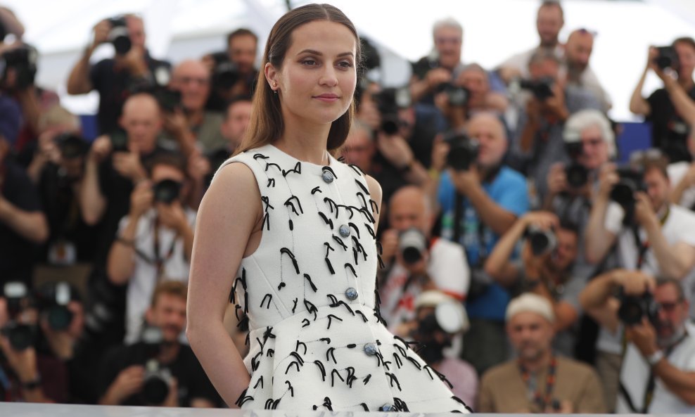 Alicia Vikander