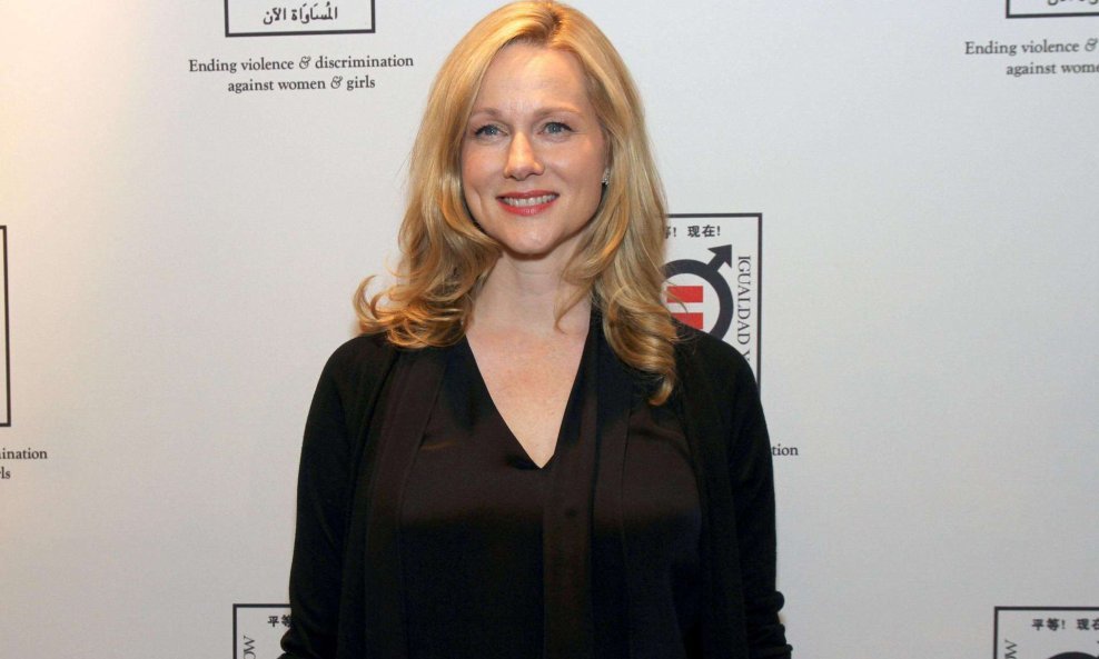 Laura Linney