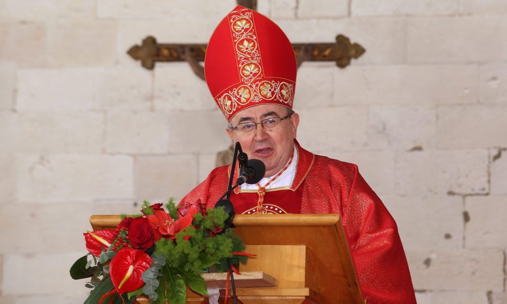 Vrhbosanski nadbiskup, kardinal Vinko Puljić