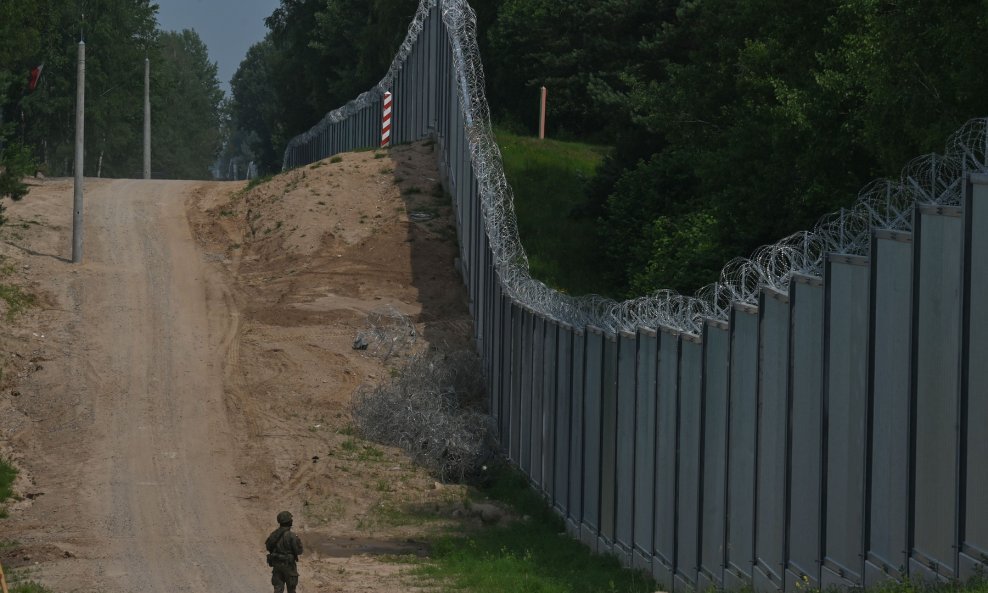 Ograda na granici Poljske i Bjelorusije