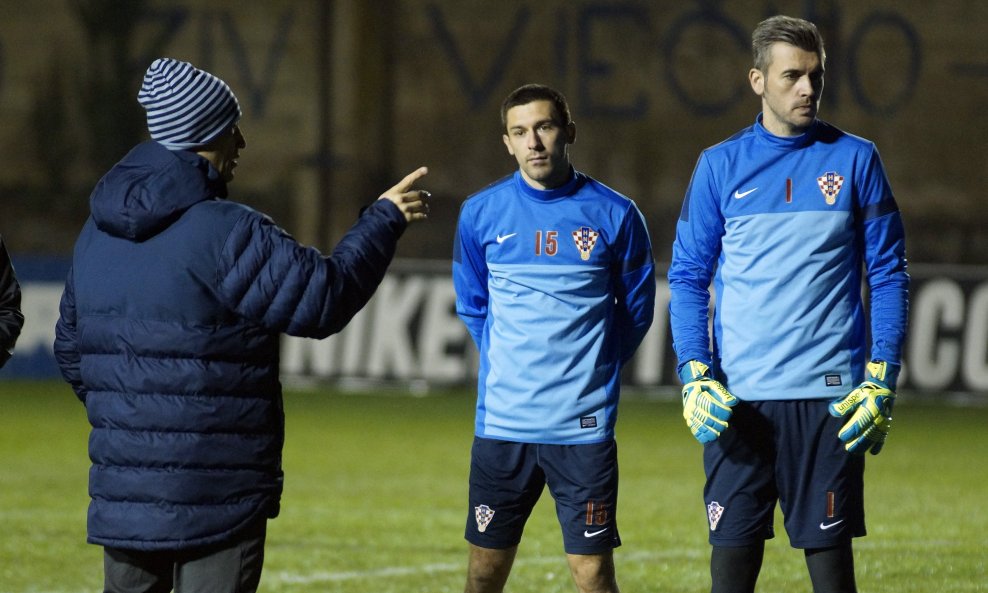 Hrvoje Milić i Stipe Pletikosa