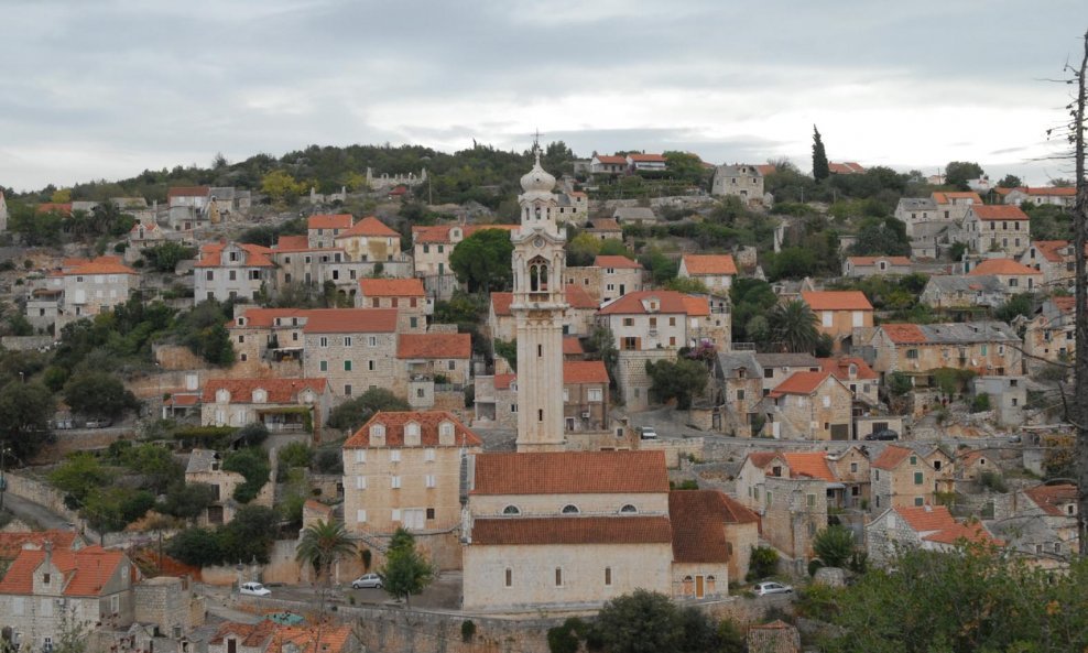 Brač 03