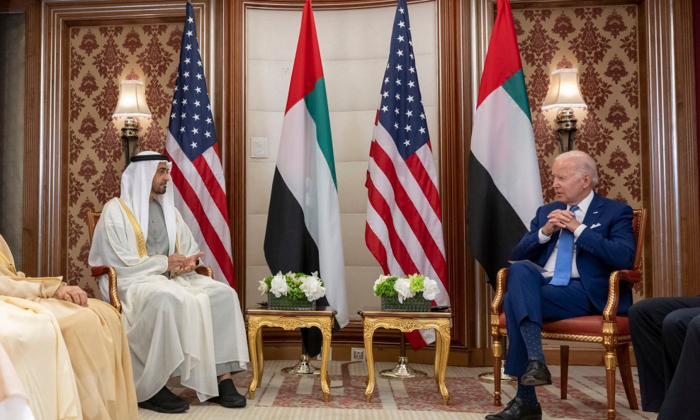 Joe Biden i šeik Mohamed bin Zayed Al Nahyan