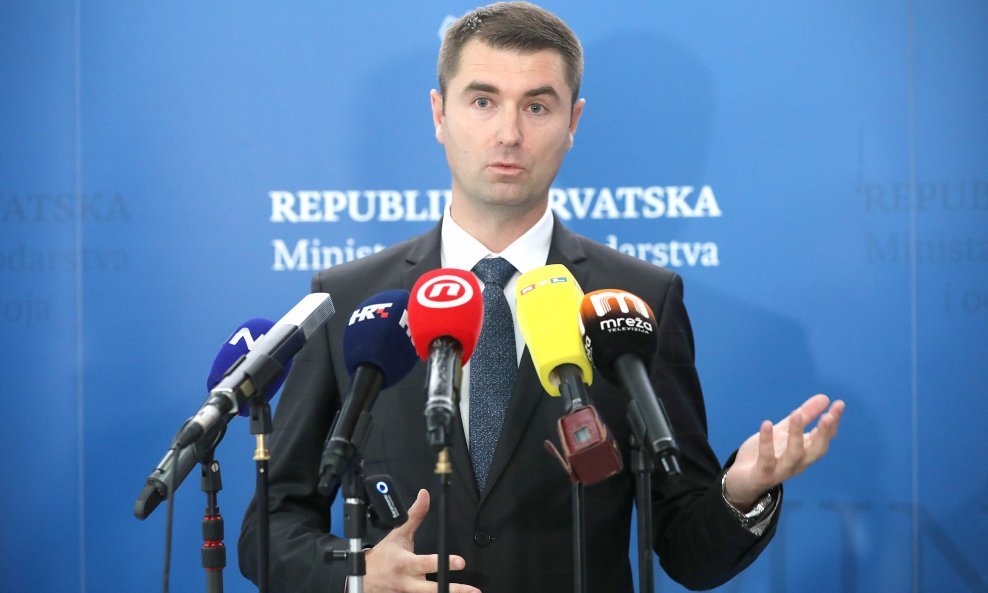 Ministar Davor Filipović