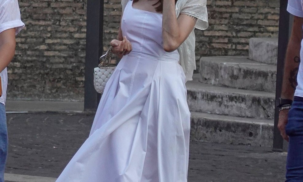 Angelina Jolie