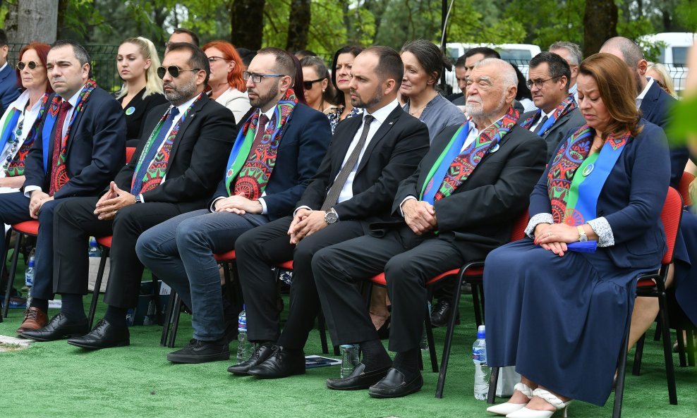 Obilježavanje međunarodnog dana sjećanja na romske žrtve genocida u Drugom svjetskom ratu