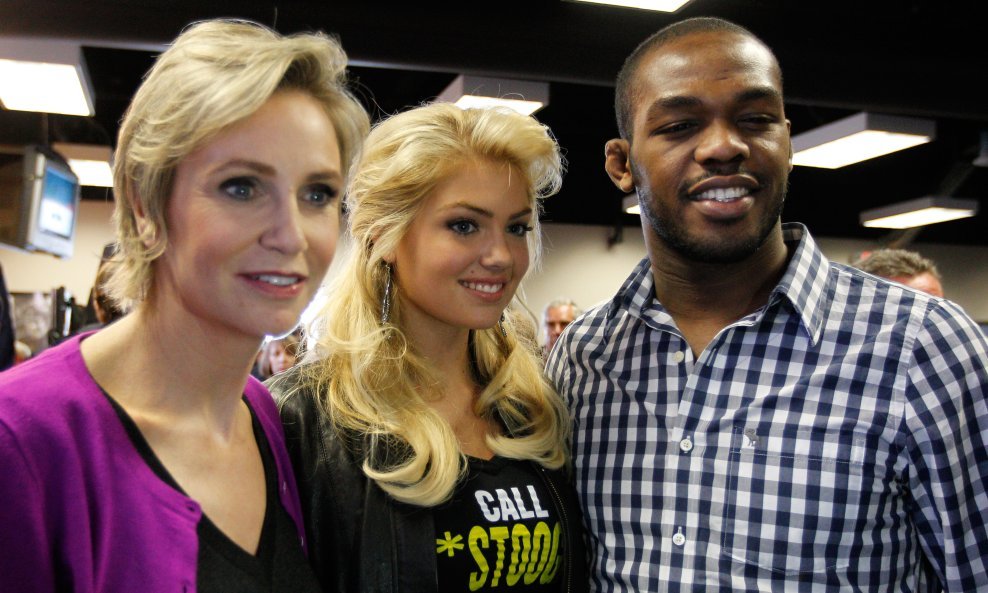 Glumice Jane Lynch i Kate Upton te UFC prvak Jon jones