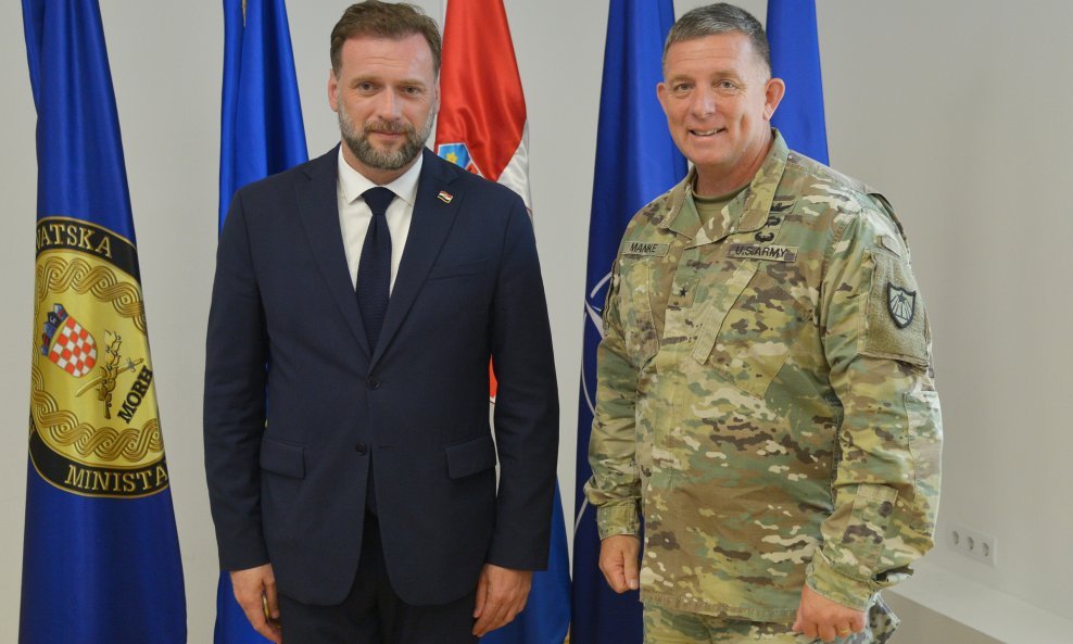 Mario Banožić i  general bojnik Shawn P. Manke