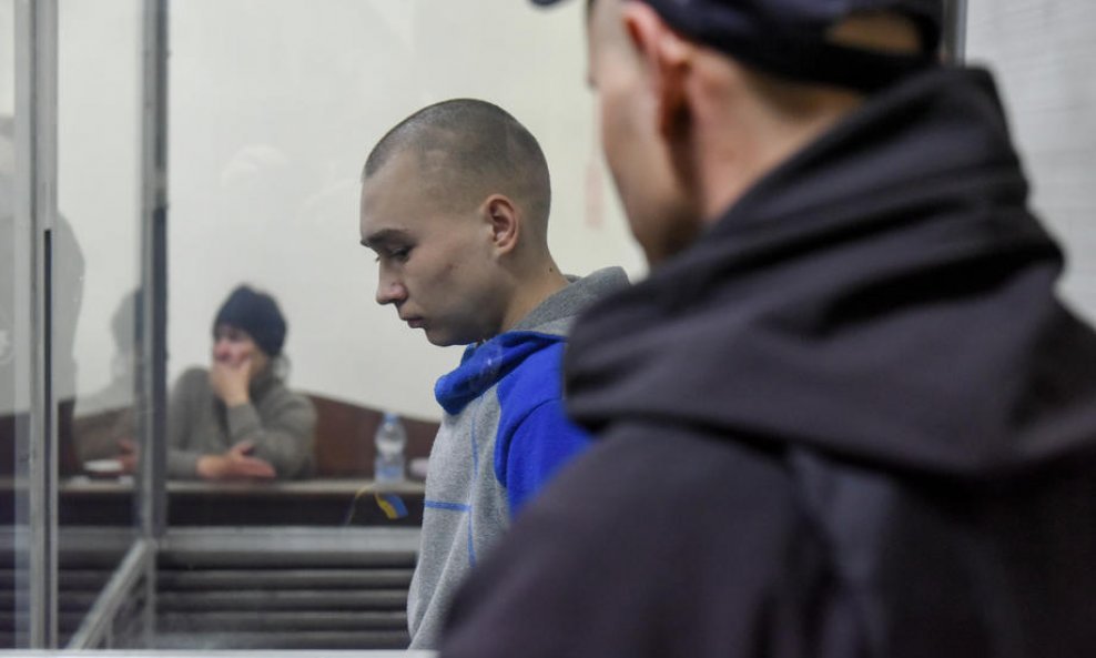 Vadim Shishimarin osumnjičen za zločine na sudu u Kijevu