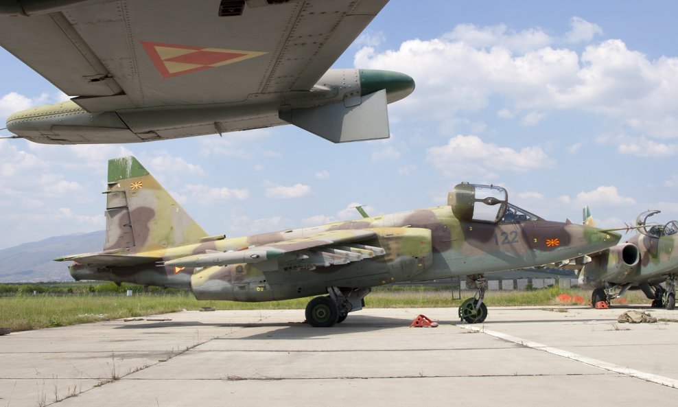 Makedonski Su-25