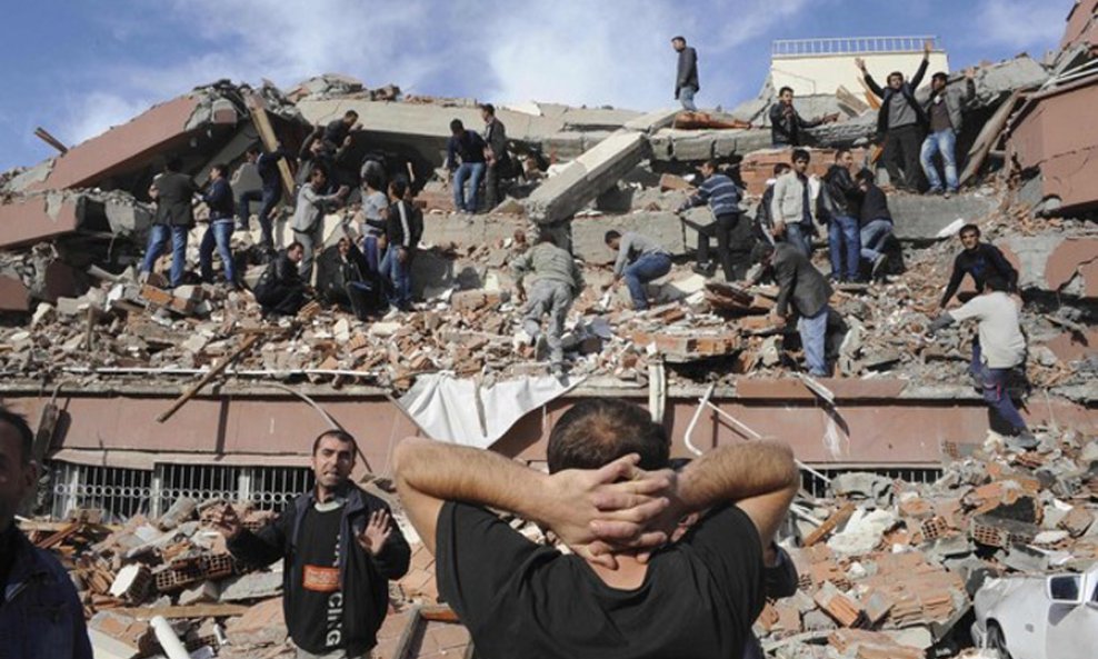 Potres u Turskoj (2)