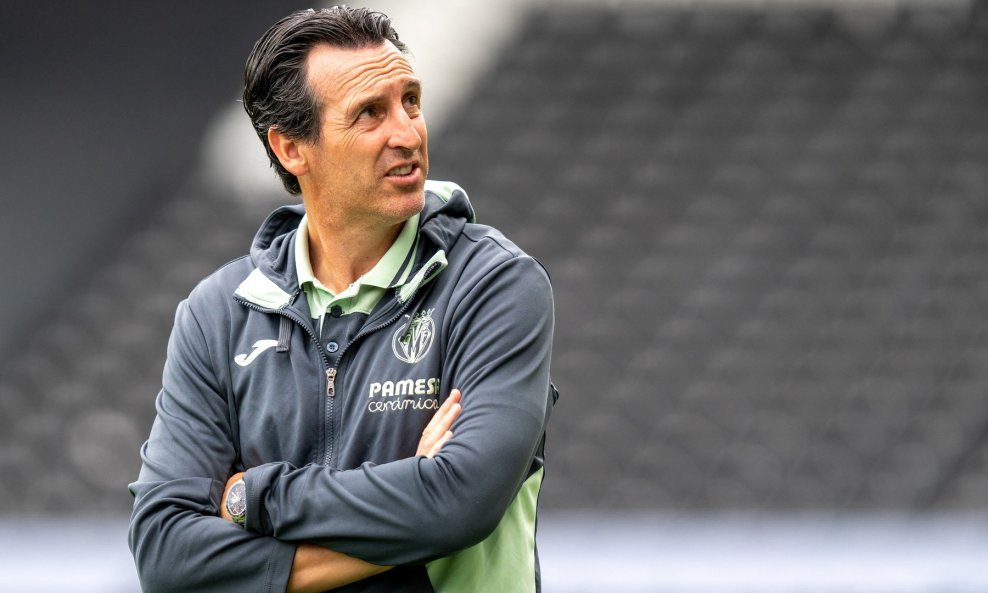 Trener Unai Emery