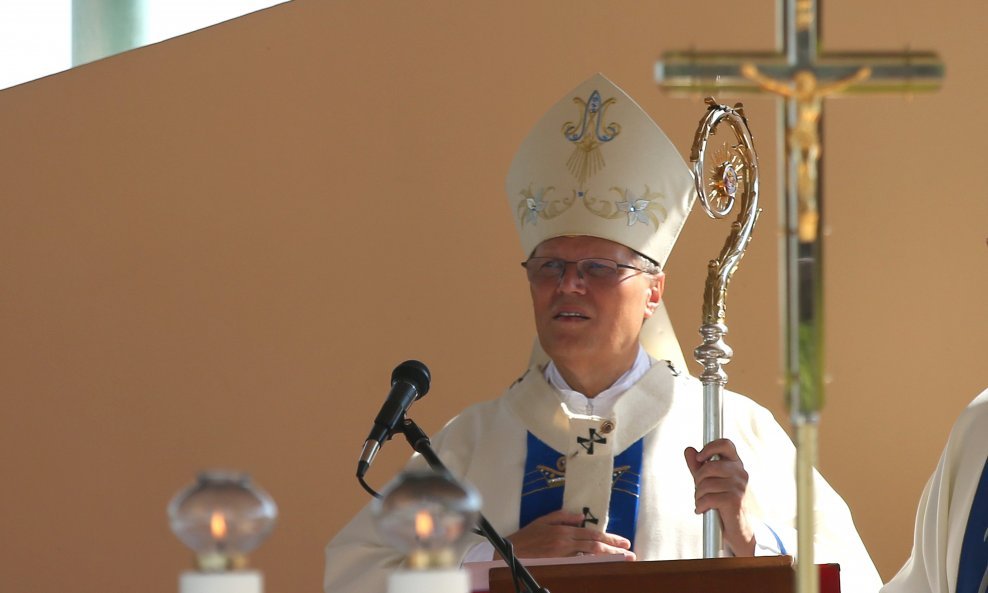 Nadbiskup Đuro Hranić