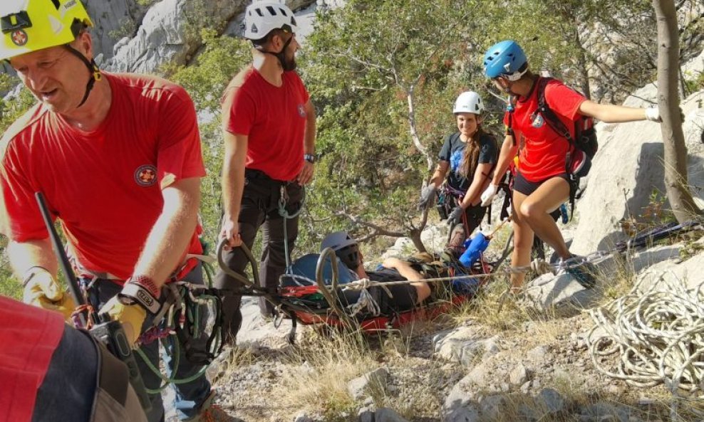 HGSS-ovci tijekom akcije spašavanja